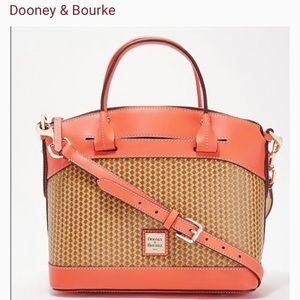 Dooney and Bourke purse New WithOUT Tag